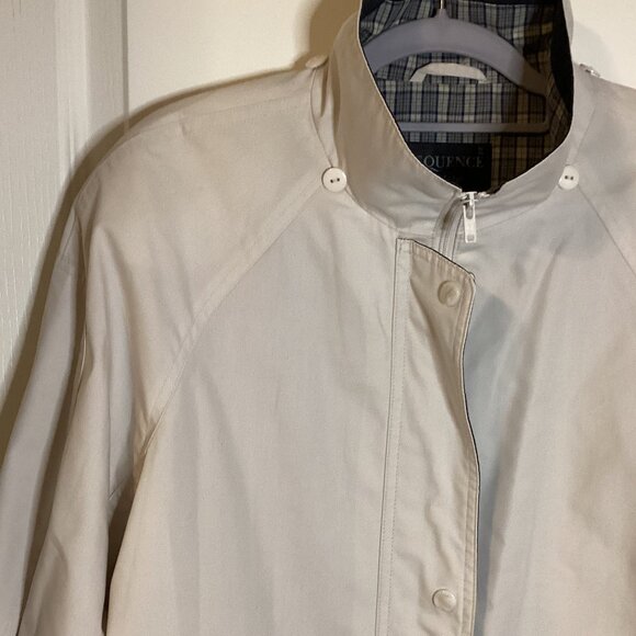 Sequence Women's Rain Coat Jacket Size 11 / 12 Petite Fully Lined Shoulder Pads - Picture 3 of 9